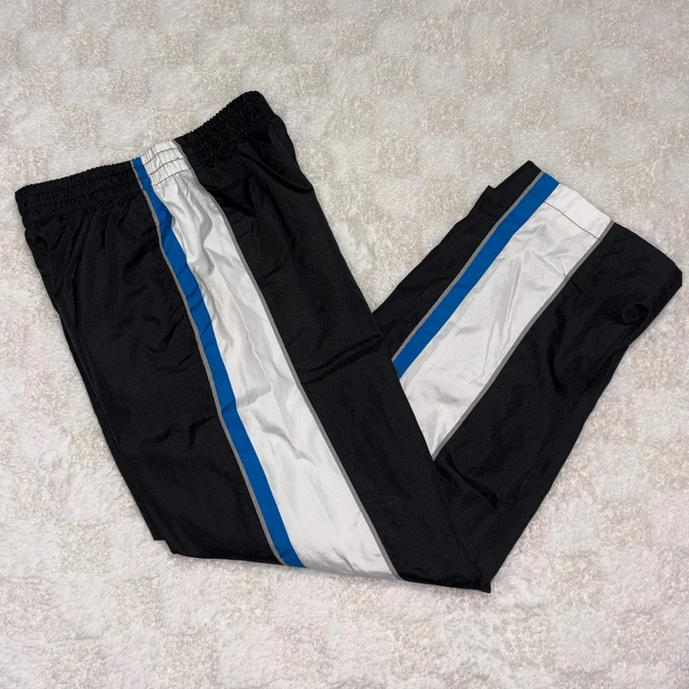 Nike Kids Vintage Wide Leg Windbreaker Pants • Youth 7